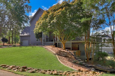 Strom Thurmond / Clarks Hill Lake Home For Sale in Mccormick South Carolina