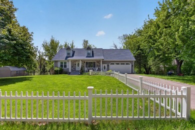 Spacious and beautifully maintained 4-bedroom, 4-bath home - photo 2