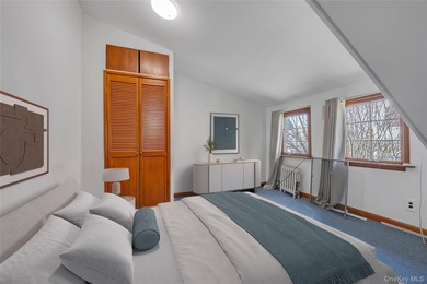 Don't miss this detached single-family residence offering five - photo 11