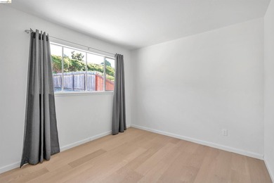 Charming upper May Valley 3 bedroom/ 2 bath home with a - photo 17