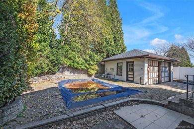 Don't miss this detached single-family residence offering five - photo 18