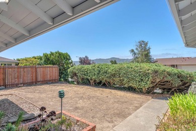 Charming upper May Valley 3 bedroom/ 2 bath home with a - photo 25