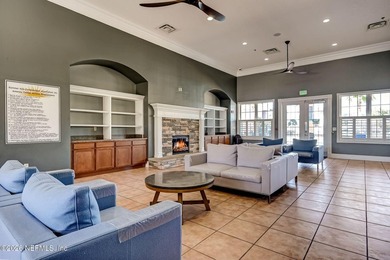 Welcome home to this refreshed first-floor 2-bedroom, 2-bath - photo 32