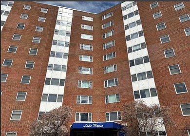 Lake Erie - Cuyahoga County Condo Sale Pending in Lakewood Ohio