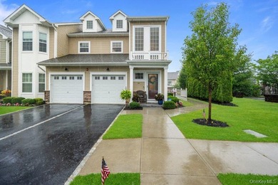 The Vineyards at Blue Point - a desirable 55+ Gated Community - photo 2