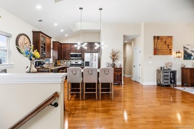 The Vineyards at Blue Point - a desirable 55+ Gated Community - photo 9
