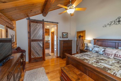 HUGE Price Reduction. Very Motivated Sell. Paradise on the bank - photo 10