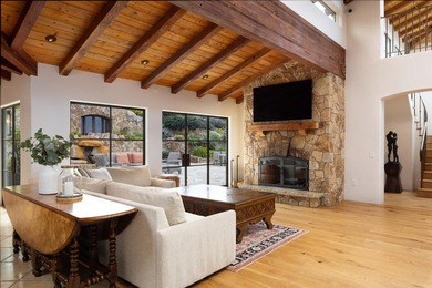 Set between the dramatic Carmel coastline and the Santa Lucia - photo 15