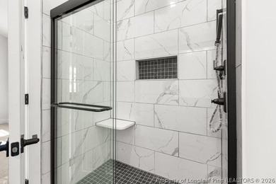 Experience the perfect blend of modern luxury and thoughtful - photo 16