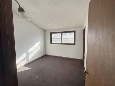This property is step from the lake and would be great for a - photo 16