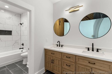 Experience the perfect blend of modern luxury and thoughtful - photo 17