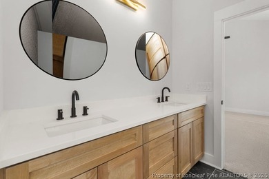 Experience the perfect blend of modern luxury and thoughtful - photo 18