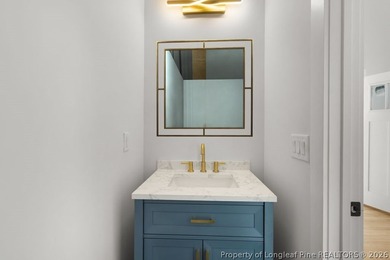 Experience the perfect blend of modern luxury and thoughtful - photo 20