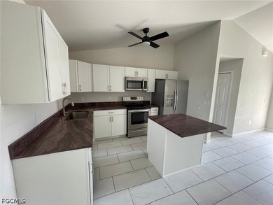 Welcome to 507 NE 7th Ave Discover your next home in the highly - photo 3