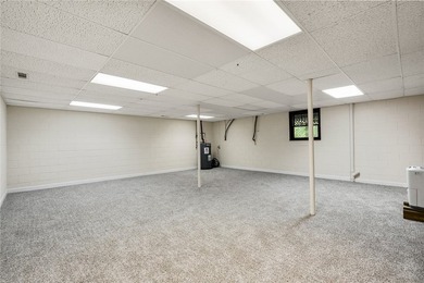 Welcome to 14001 Rhine Court, a beautifully maintained - photo 42