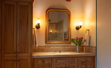 Set between the dramatic Carmel coastline and the Santa Lucia - photo 43