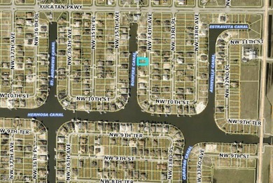 Build you new home on this beautiful Gulf Access lot in NW Cape - photo 4