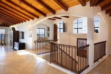 Set between the dramatic Carmel coastline and the Santa Lucia - photo 44