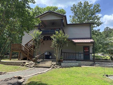 Enjoy being at your own Lake Home! This property features 3bdrm - photo 1