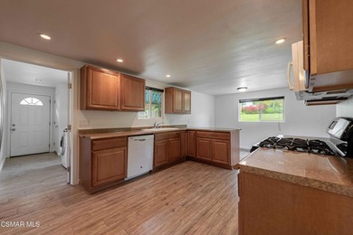 641 W La Loma Ave presents an extraordinarily rare opportunity - photo 13