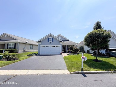 Welcome to this beautifully maintained EXPANDED Wentworth model! - photo 3