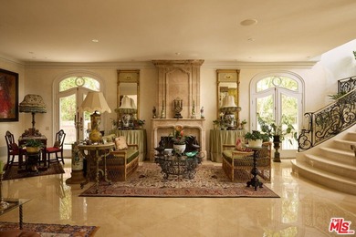 A romantic European-inspired villa in Santa Monica's coveted - photo 15