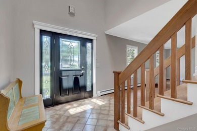 Ready for room to spread out? This generously proportioned - photo 5
