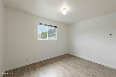 641 W La Loma Ave presents an extraordinarily rare opportunity - photo 21