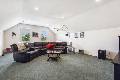 Welcome to Roberts Ridge! The home has a large open floor plan - photo 30