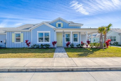 Don't miss your chance to own this charming Dreamsicle Cottage - photo 1