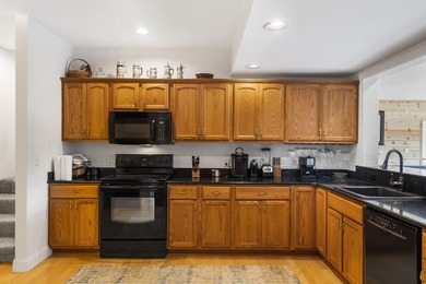 Welcome to Roberts Ridge! The home has a large open floor plan - photo 32