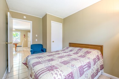 40 Units Ocean Block. Could do $65,000-$75,000/Month Year Around - photo 32