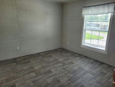 Own your own home in a quiet, well-maintained 55+ neighborhood! - photo 7