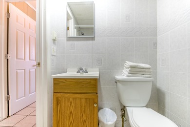 40 Units Ocean Block. Could do $65,000-$75,000/Month Year Around - photo 38
