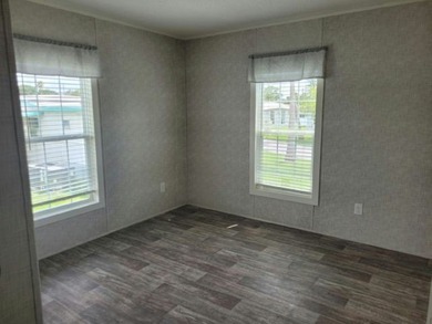 Own your own home in a quiet, well-maintained 55+ neighborhood! - photo 8