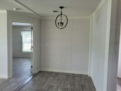 Own your own home in a quiet, well-maintained 55+ neighborhood! - photo 9