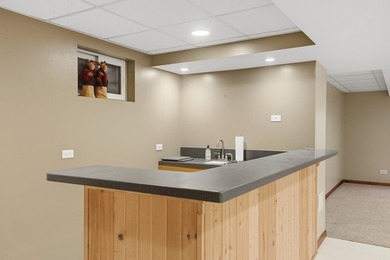 Pride of ownership at every turn, spacious floor plan & quality - photo 46