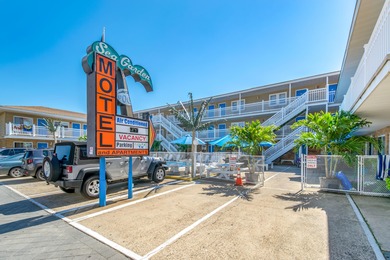 40 Units Ocean Block. Could do $65,000-$75,000/Month Year Around - photo 47