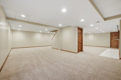 Pride of ownership at every turn, spacious floor plan & quality - photo 49