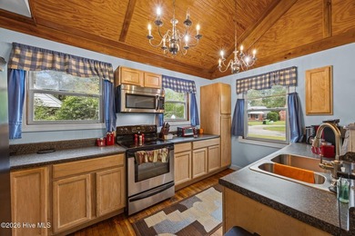 Are you looking for an investment property in the heart of New - photo 16