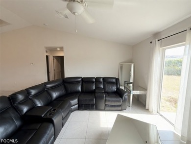 MOTIVATED SELLER. Located in a nice, friendly neighborhood in - photo 8