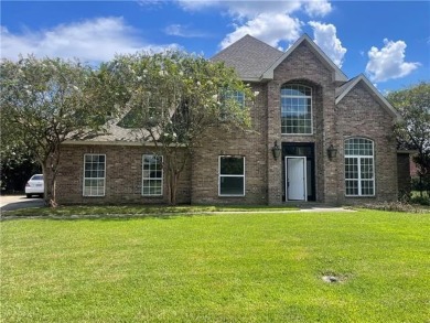 (private lake, pond, coastal) Home For Sale in La Place Louisiana