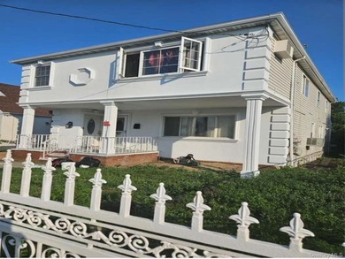 Welcome two-family home that offering an incredible opportunity - photo 2