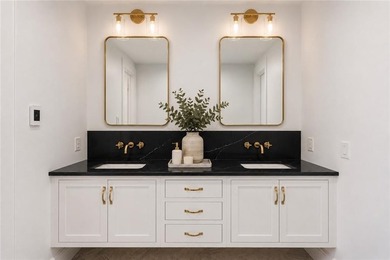 This meticulously built 3452 sf new home in Newport's Yachting - photo 30