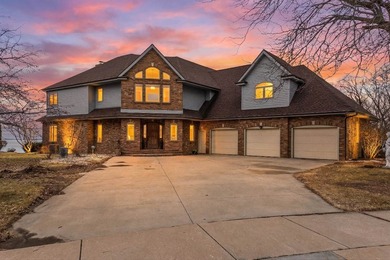 Lake Winnebago Home For Sale in Oshkosh Wisconsin