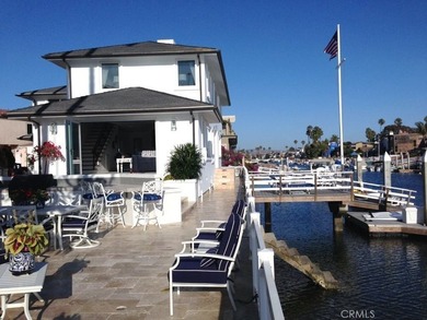 Completely renovated and furnished on the Bay with a huge 75' - photo 3