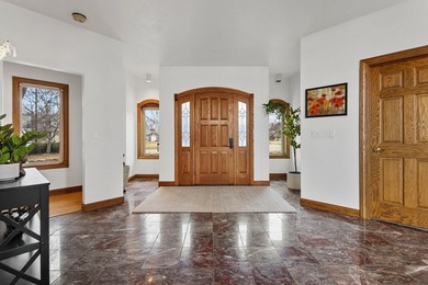 Experience luxury lakefront living on the shores of Lake - photo 6