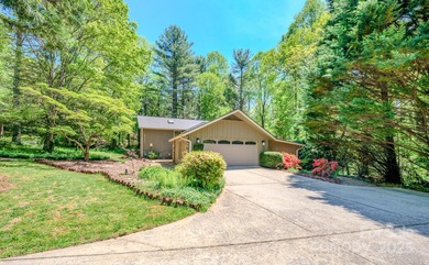 Wolf Lake Home For Sale in Hendersonville North Carolina