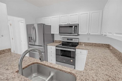 The Oaks at Buckhead Live the high life in the heart of Buckhead