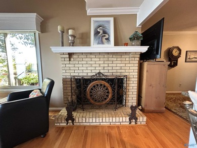 This stunning 4 bed 3.5 bath home on Weiss Lake offers - photo 20